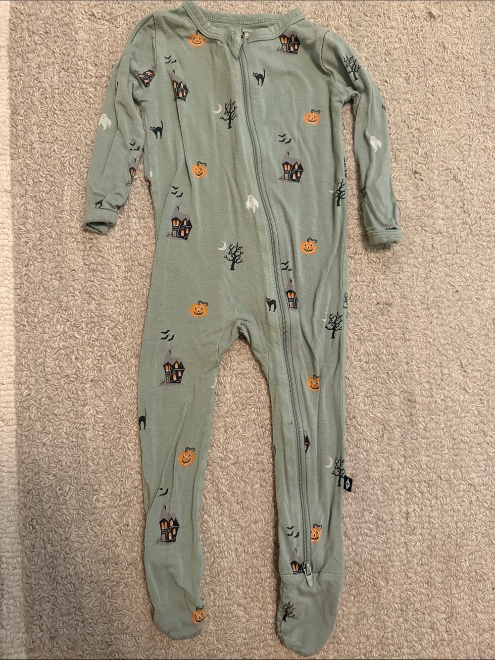 Kyte BABY Sage Green Halloween-Print Footed One-Piece